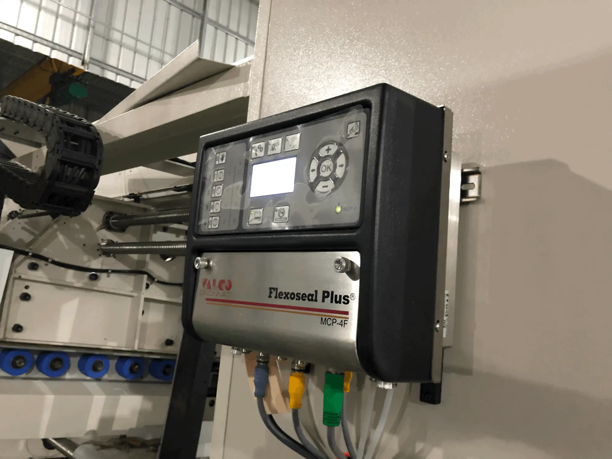 Control MCP-4F