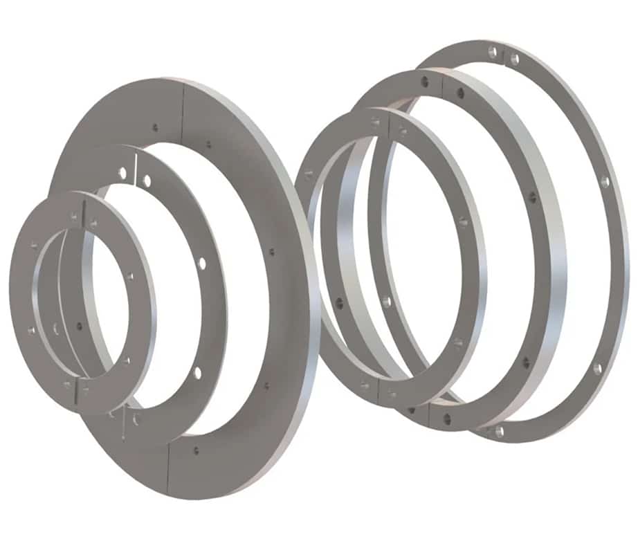 Metal rings of varying sizes.